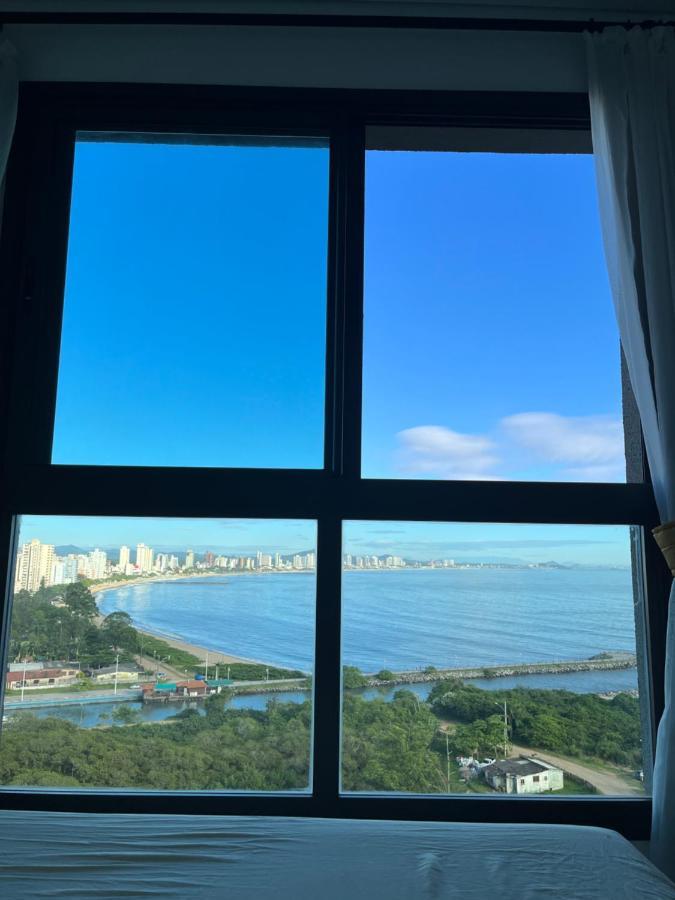 Apartamento Novo Frente Mar Com Piscina Em Home Club Penha  Exteriör bild