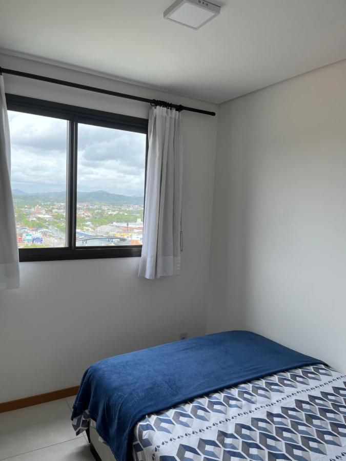 Apartamento Novo Frente Mar Com Piscina Em Home Club Penha  Exteriör bild